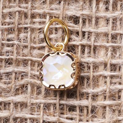 Chrystal OffWhite, vergoldet mit 24K Feingold, Amulett M